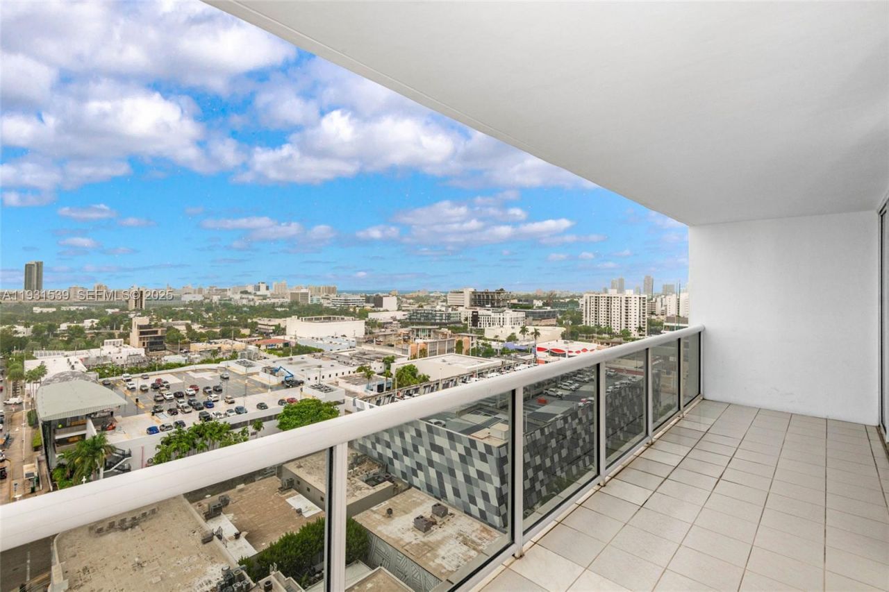 1900 Sunset Harbour Dr, Unit 1703, Miami Beach, FL 33139 Photo