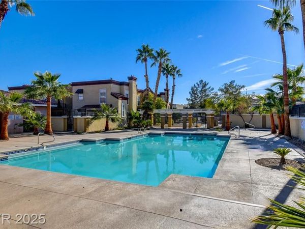 2801 N Rainbow Boulevard, Unit 153, Las Vegas, NV 89108
