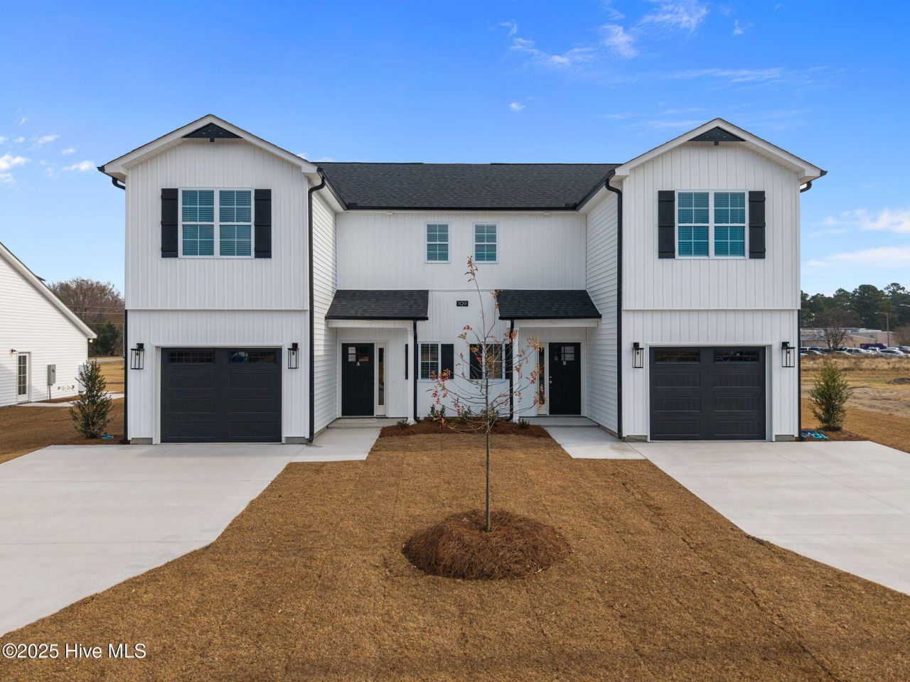 109 Lady O Drive, Unit B, Greenville, NC 27834 Main Photo