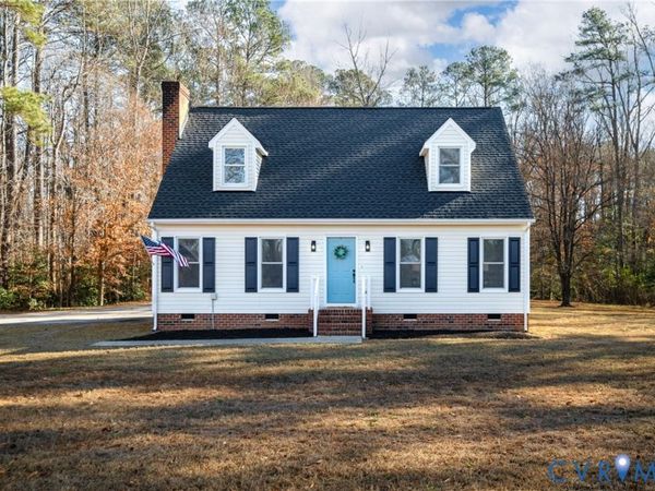 15101 Loving Union Road, Disputanta, VA 23842
