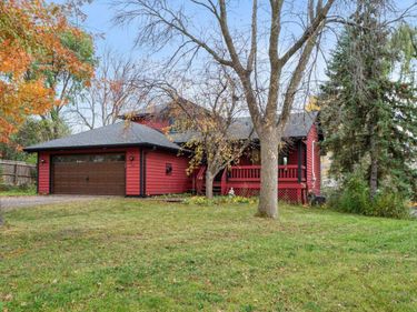 200 Meadow Drive, Loretto, MN 55357