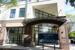 1952 Long Grove Drive photo 4