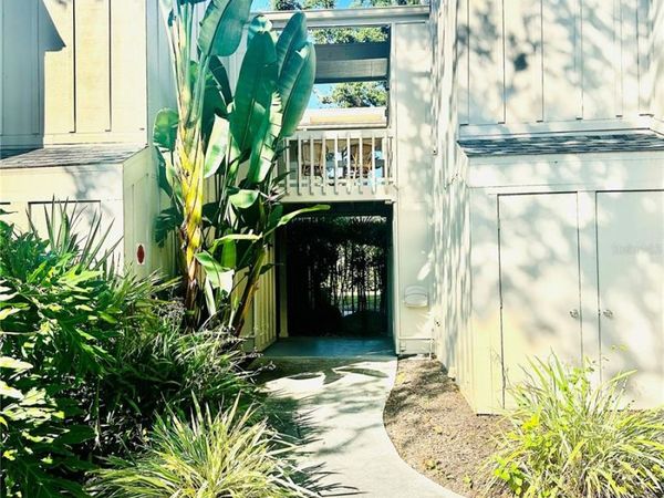 2200 BAHIA VISTA ST, Unit B3, SARASOTA, FL 34239