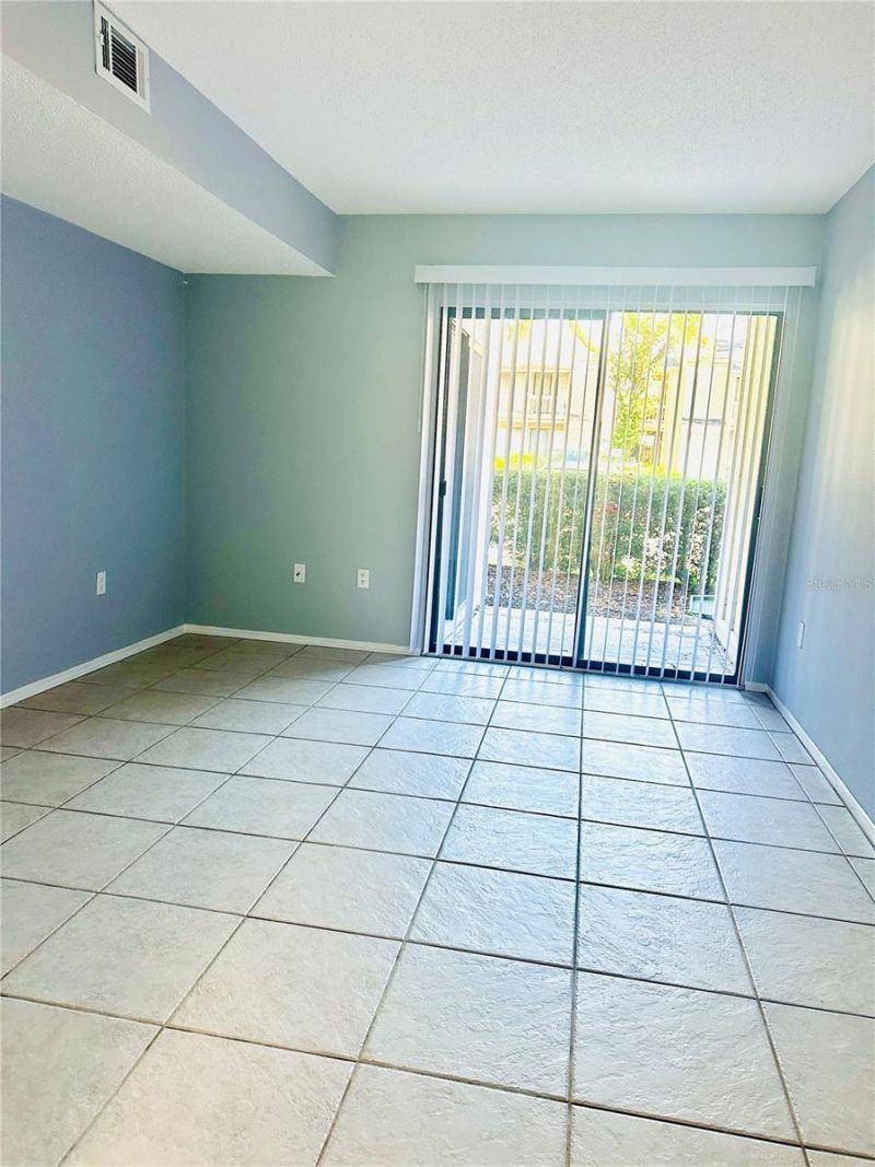 2200 Bahia Vista St, Unit B3, Sarasota, FL 34239 Photo