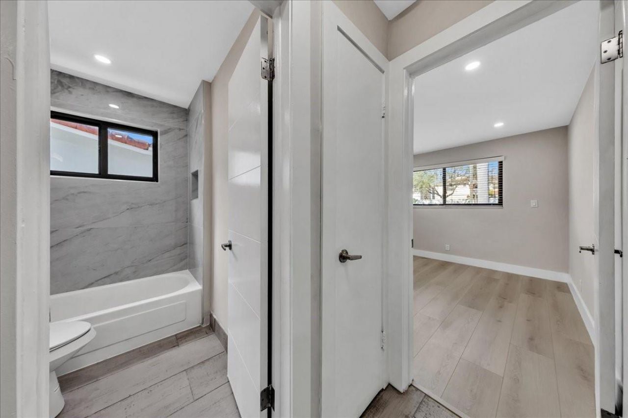 1004 Johnson Street, Hollywood, FL 33019 Photo