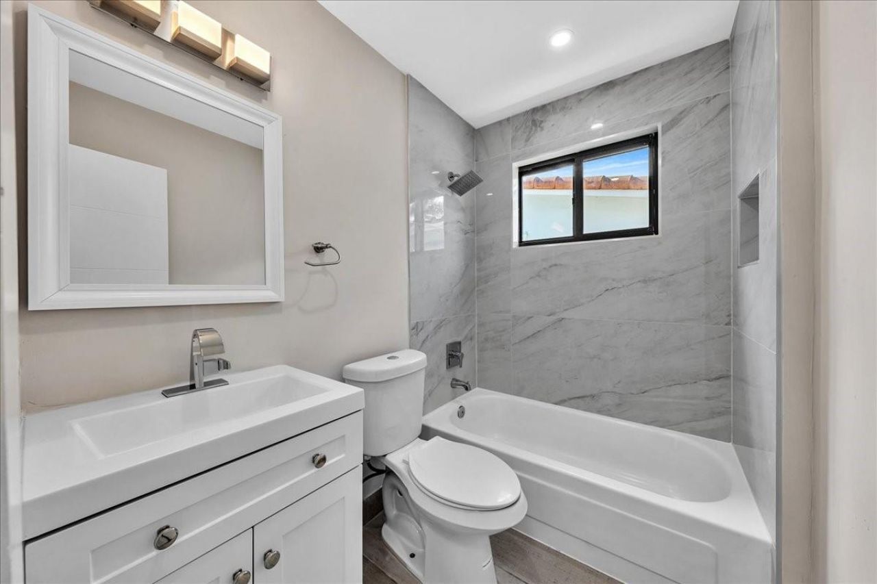 1004 Johnson Street, Hollywood, FL 33019 Photo