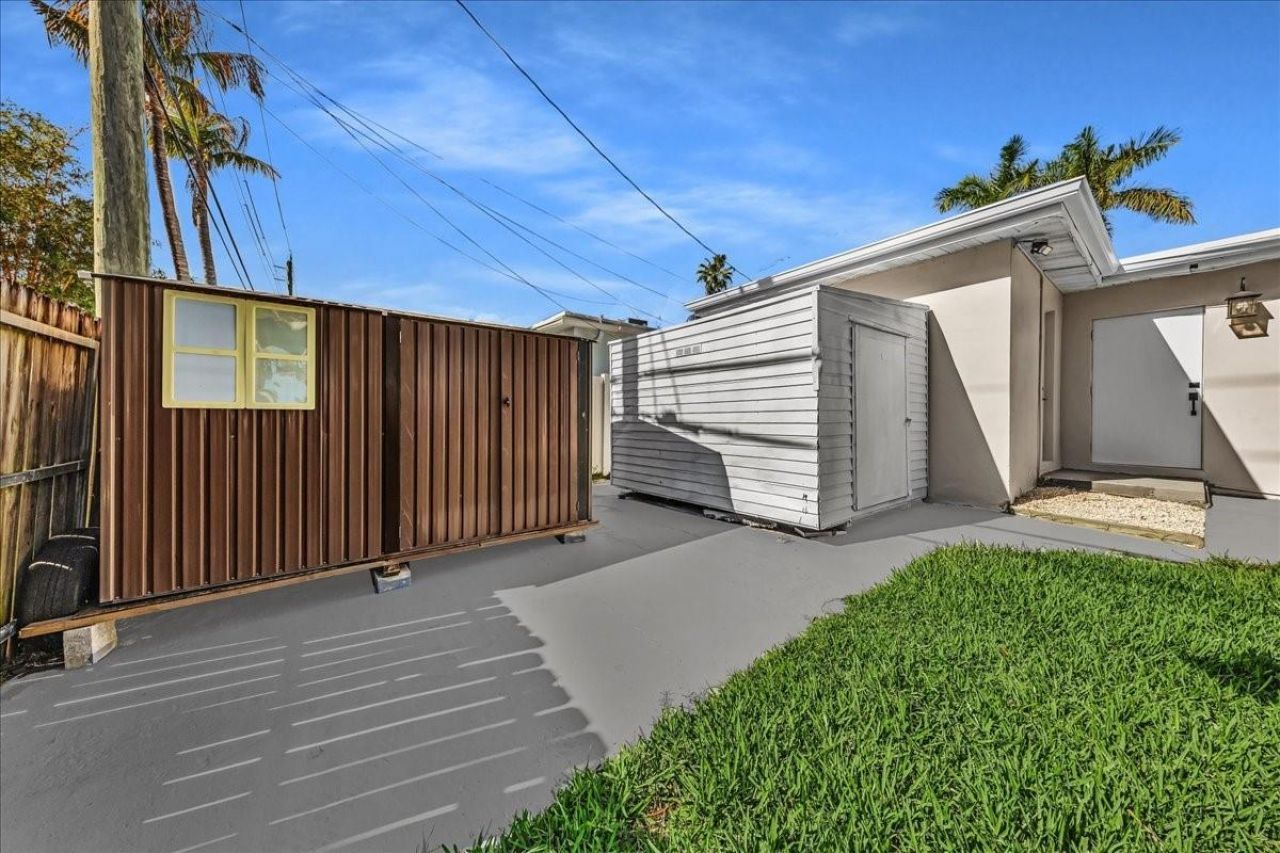 1004 Johnson Street, Hollywood, FL 33019 Photo