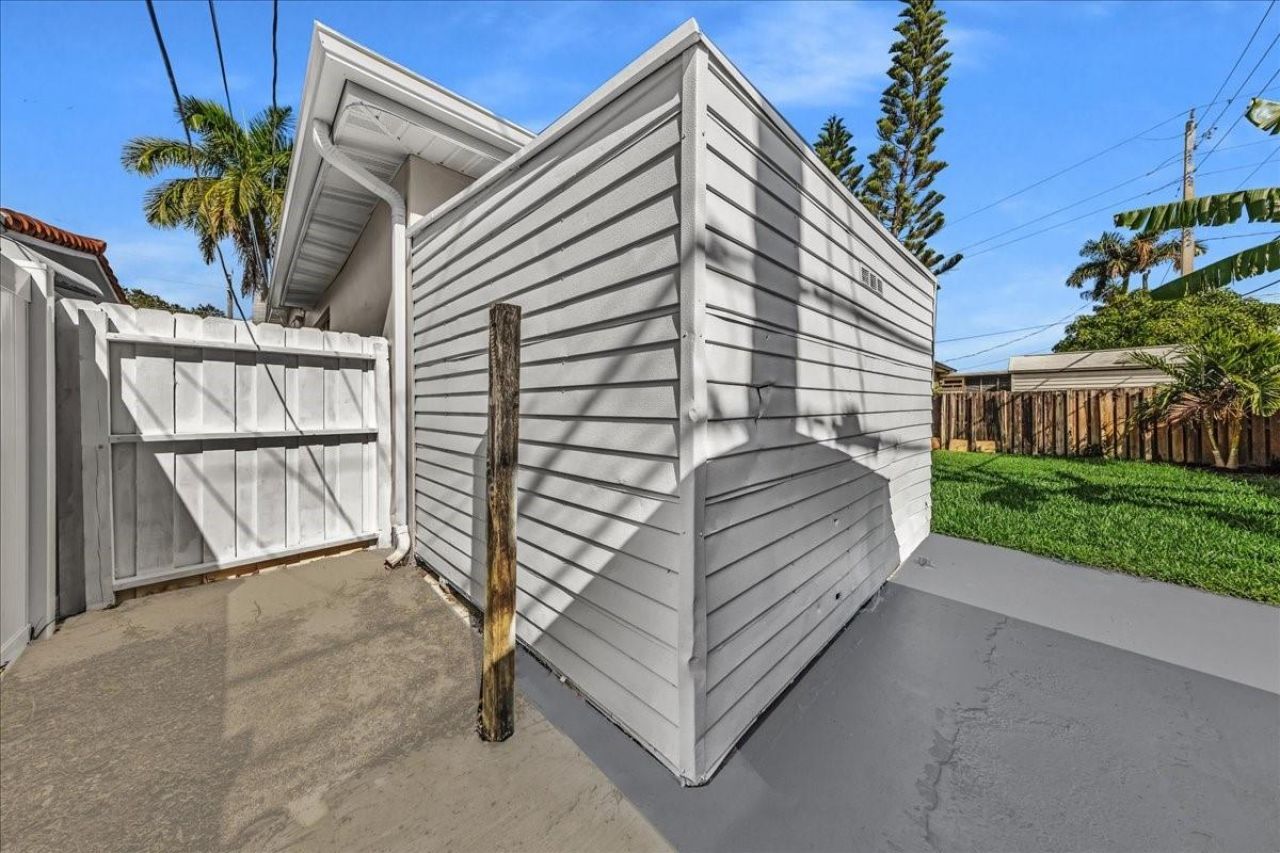 1004 Johnson Street, Hollywood, FL 33019 Photo