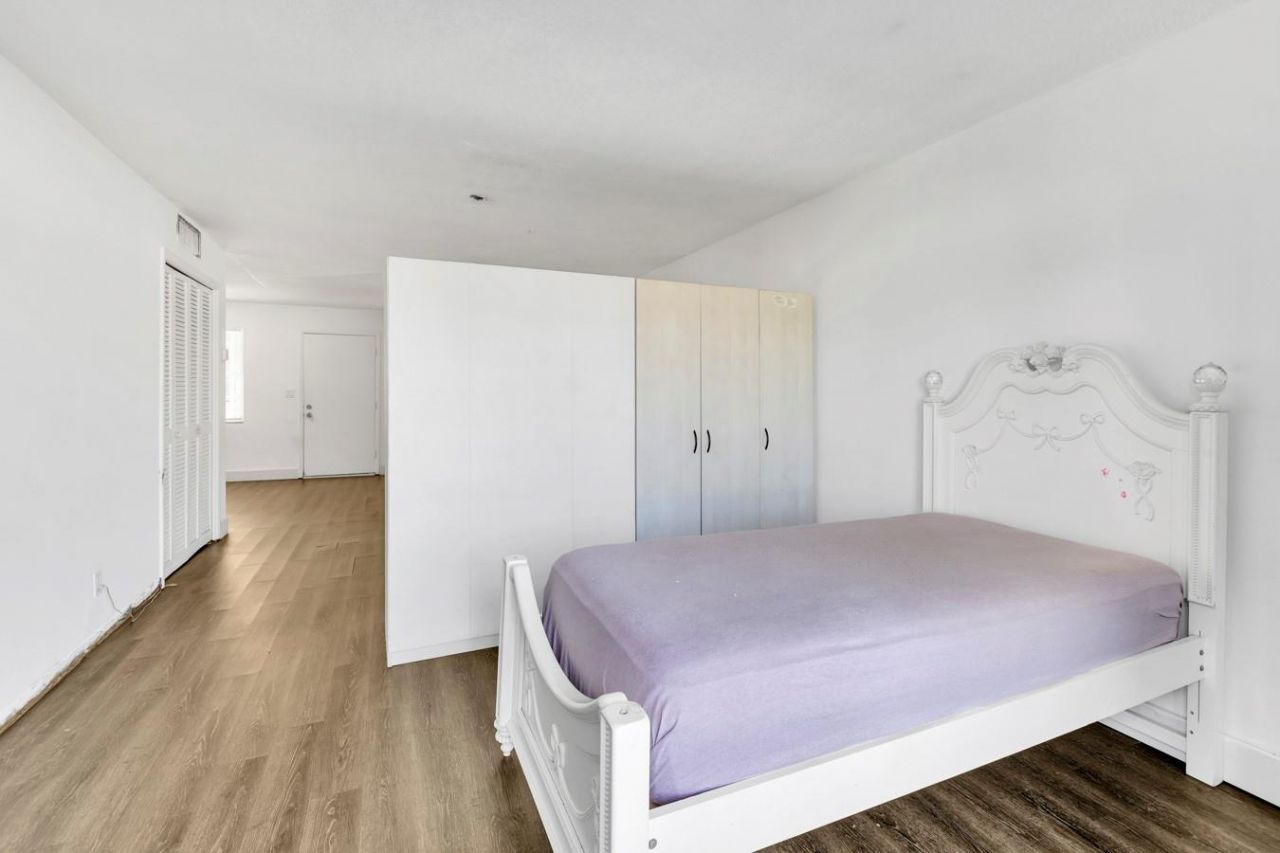 4770 NW 10th Court, Unit 106, Plantation, FL 33313 Photo