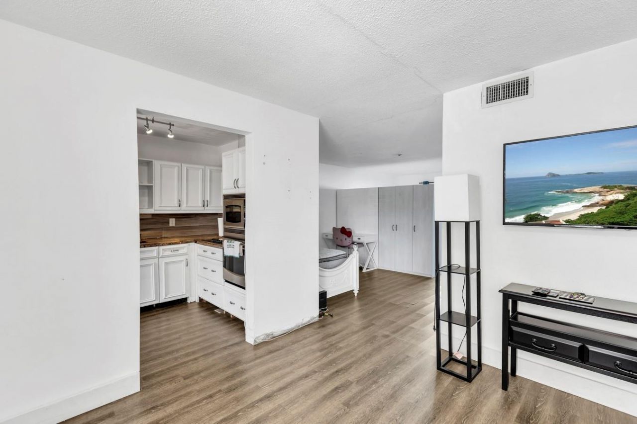 4770 NW 10th Court, Unit 106, Plantation, FL 33313 Photo