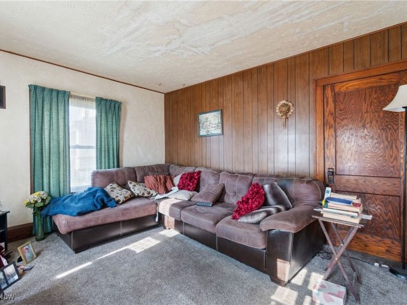 1146 Wooster Road N, Barberton, OH 44203 Photo 3