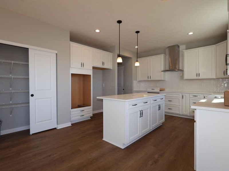 3875 Colts Reign Drive, Powell, OH 43065 Photo 4