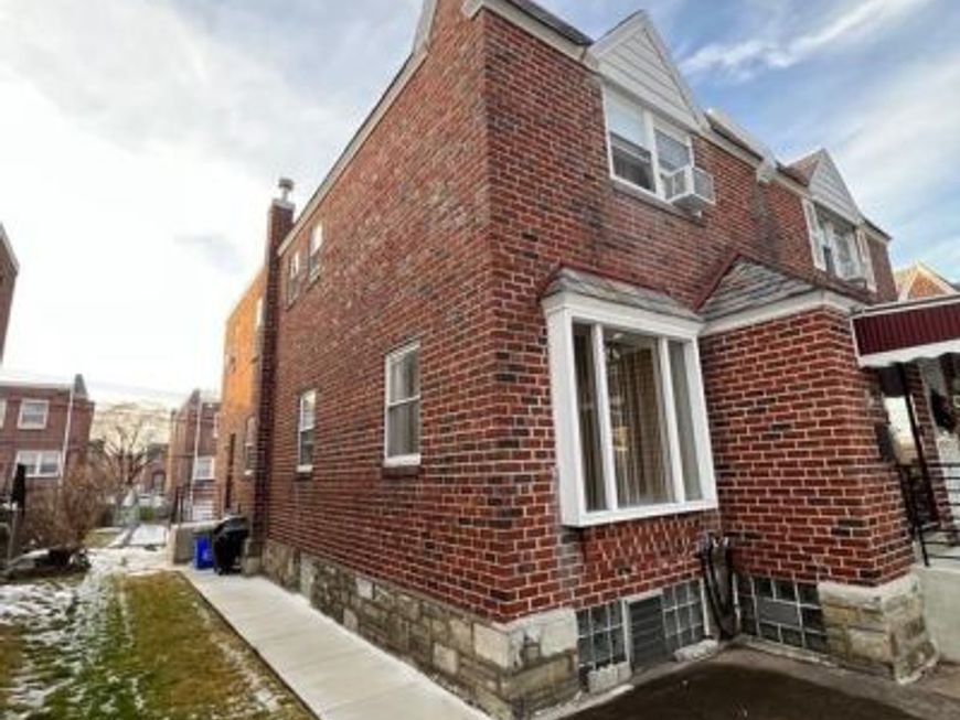 6628 N 4th Street, Philadelphia, PA 19126 Main Photo