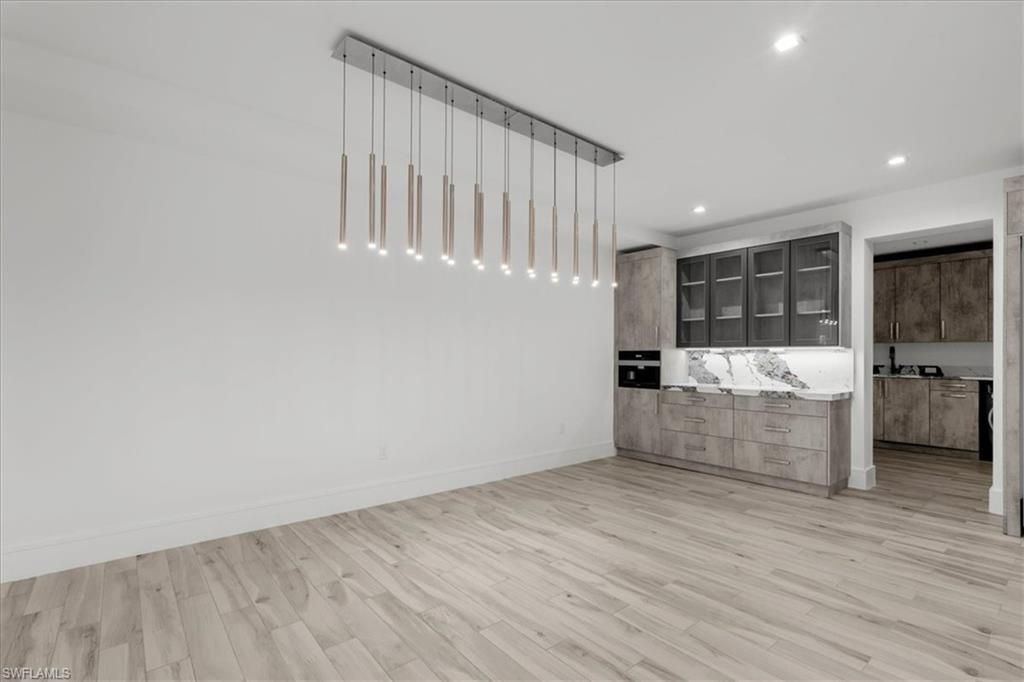 3800 Crayton Rd, Naples, FL 34103 Photo