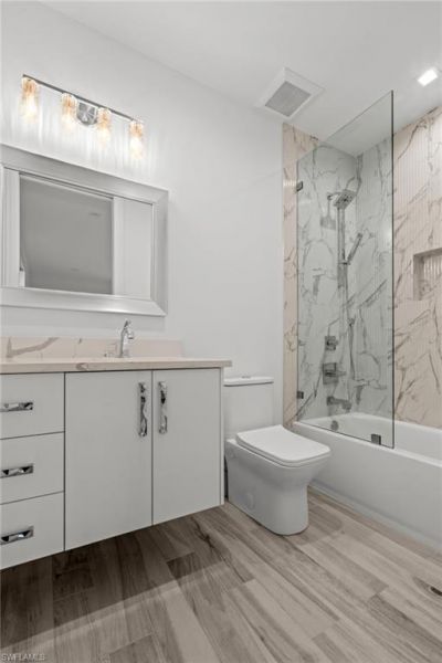 3800 Crayton Rd, Naples, FL 34103 Photo