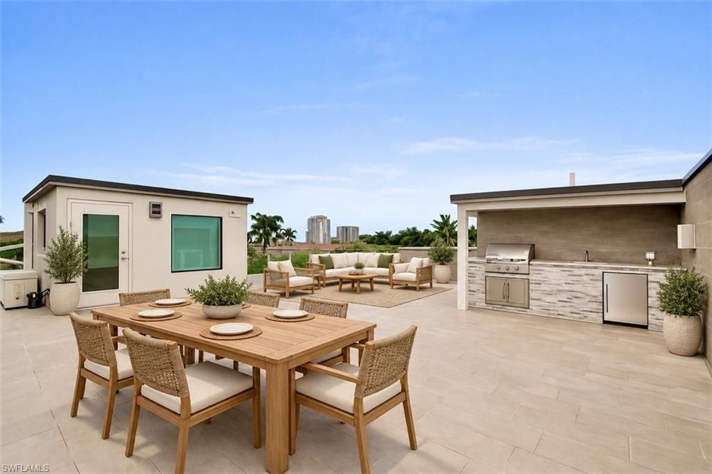 3800 Crayton Rd, Naples, FL 34103 Photo