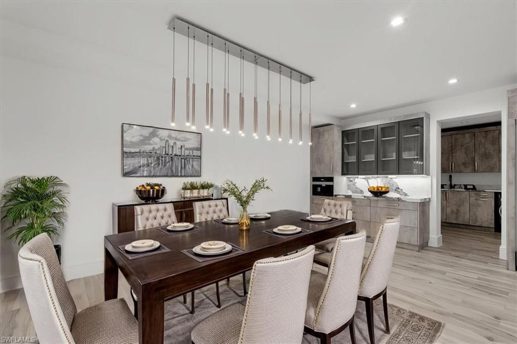 3800 Crayton Rd, Naples, FL 34103 Photo