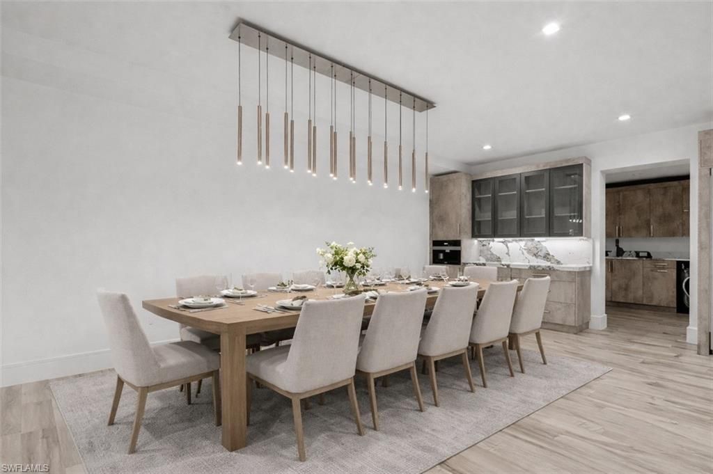 3800 Crayton Rd, Naples, FL 34103 Photo