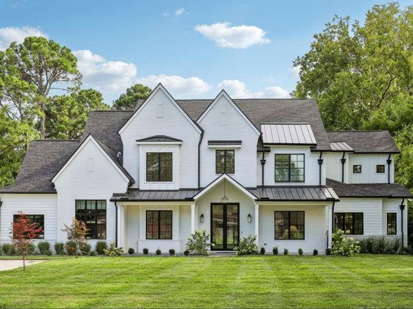 5205 Williamsburg Rd, Brentwood, TN 37027