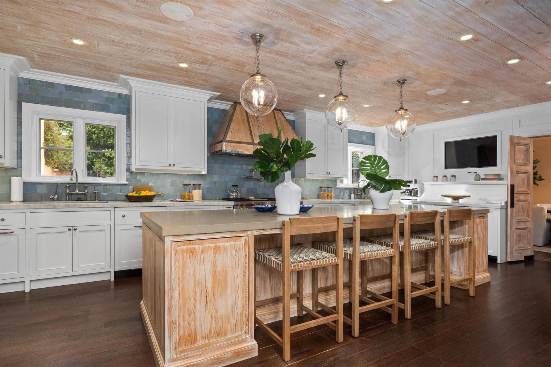 124 Brazilian Avenue, Palm Beach, FL 33480 Photo