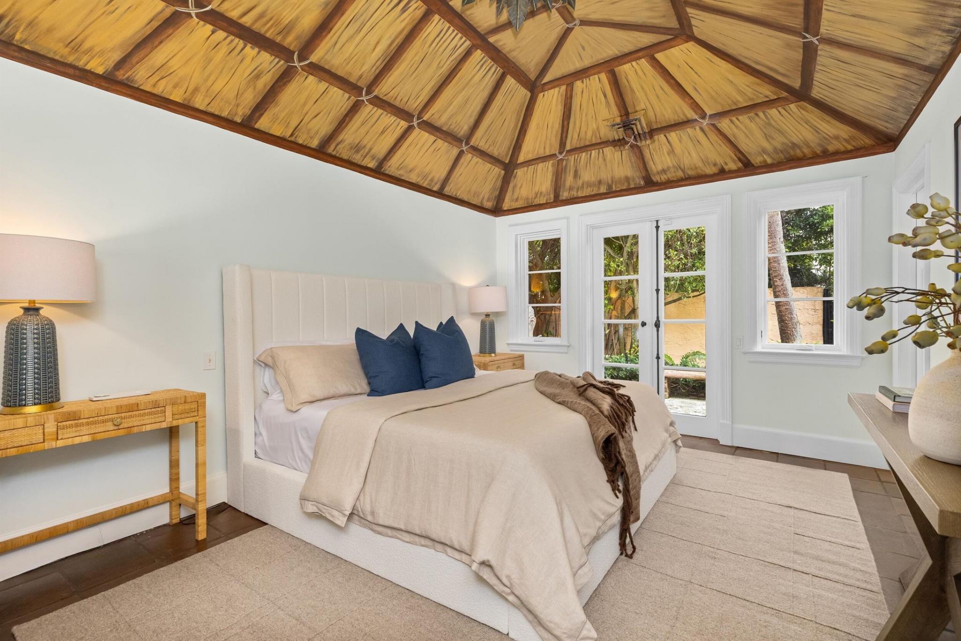 124 Brazilian Avenue, Palm Beach, FL 33480 Photo