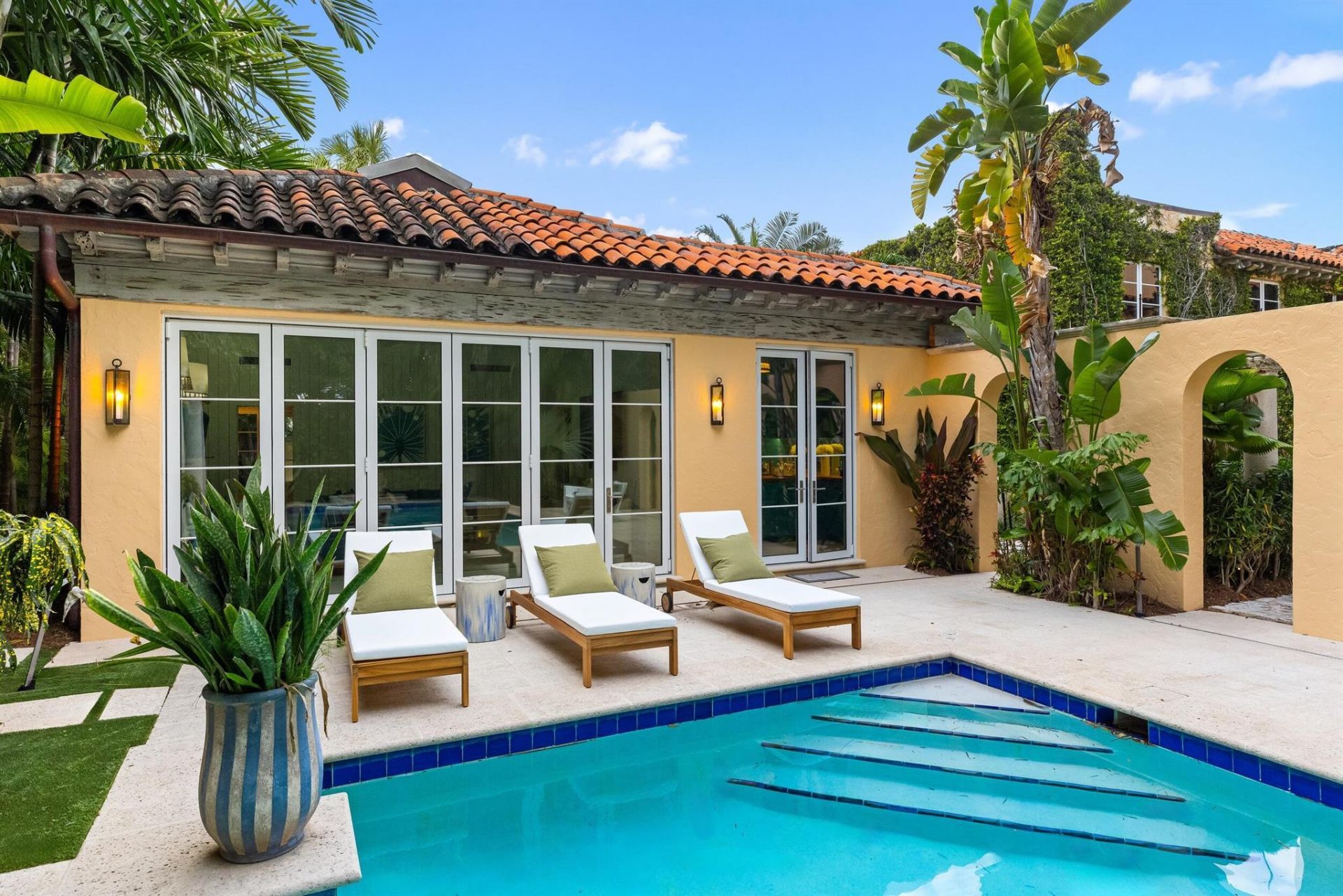 124 Brazilian Avenue, Palm Beach, FL 33480 Photo