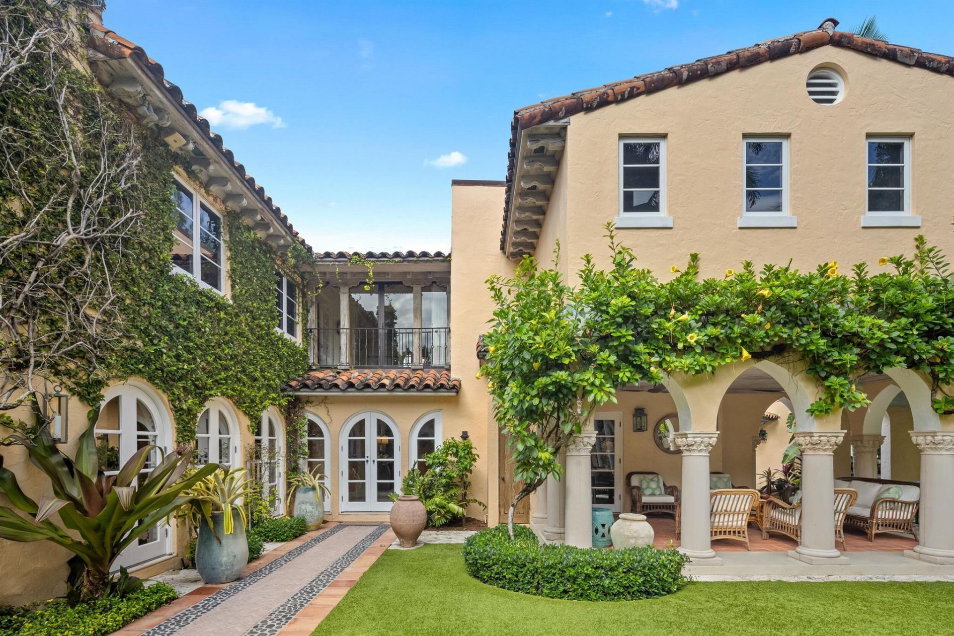 124 Brazilian Avenue, Palm Beach, FL 33480 Photo