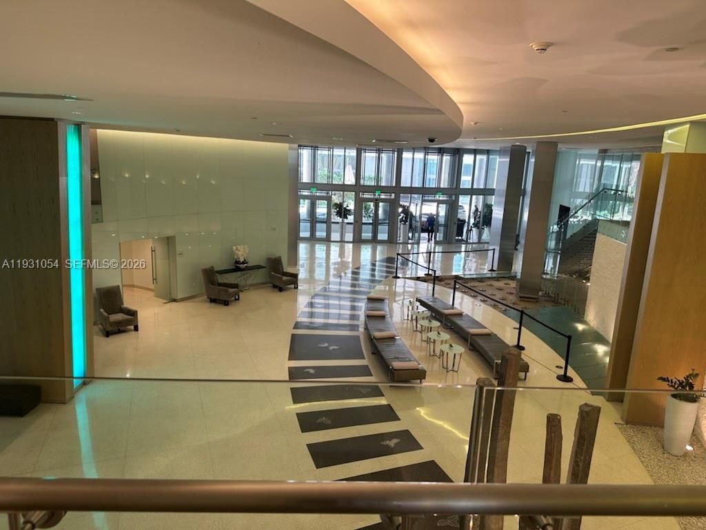 92 SW 3rd St, Unit 1408, Miami, FL 33130 Photo