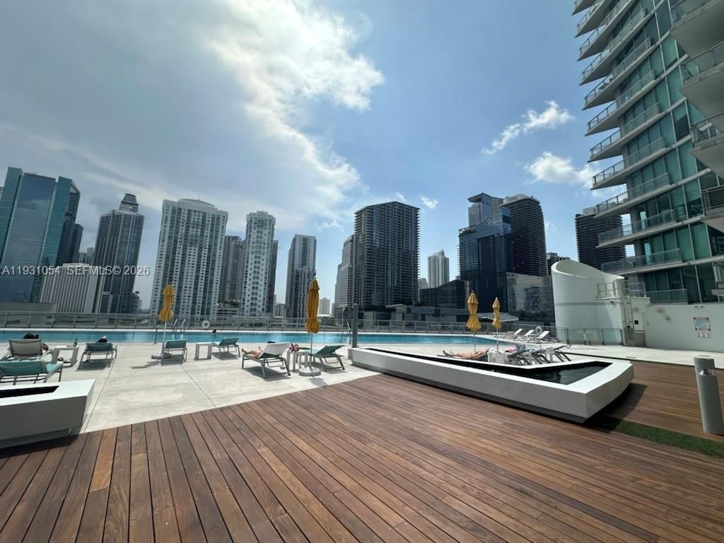 92 SW 3rd St, Unit 1408, Miami, FL 33130 Photo