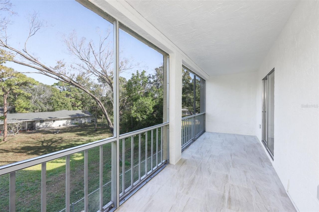 3656 Lake Bayshore Dr, Bldg K, Unit 319, Bradenton, FL 34205 Photo