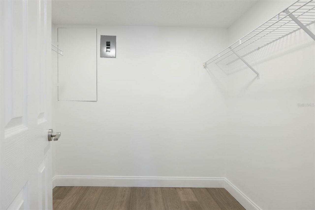 3656 Lake Bayshore Dr, Bldg K, Unit 319, Bradenton, FL 34205 Photo