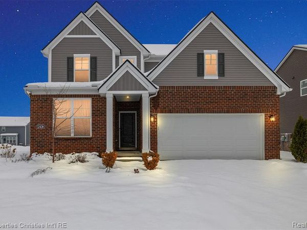 2436 Parkshore Drive, Commerce Twp, MI 48382
