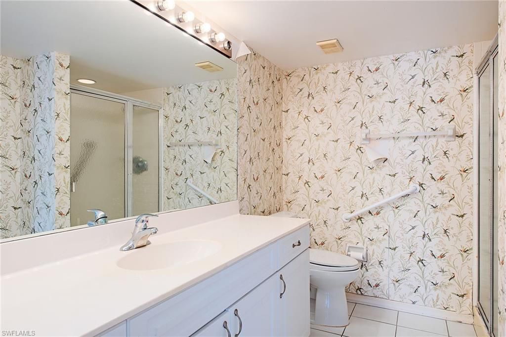 7800 Emerald Cir, Unit B102, Naples, FL 34109 Photo