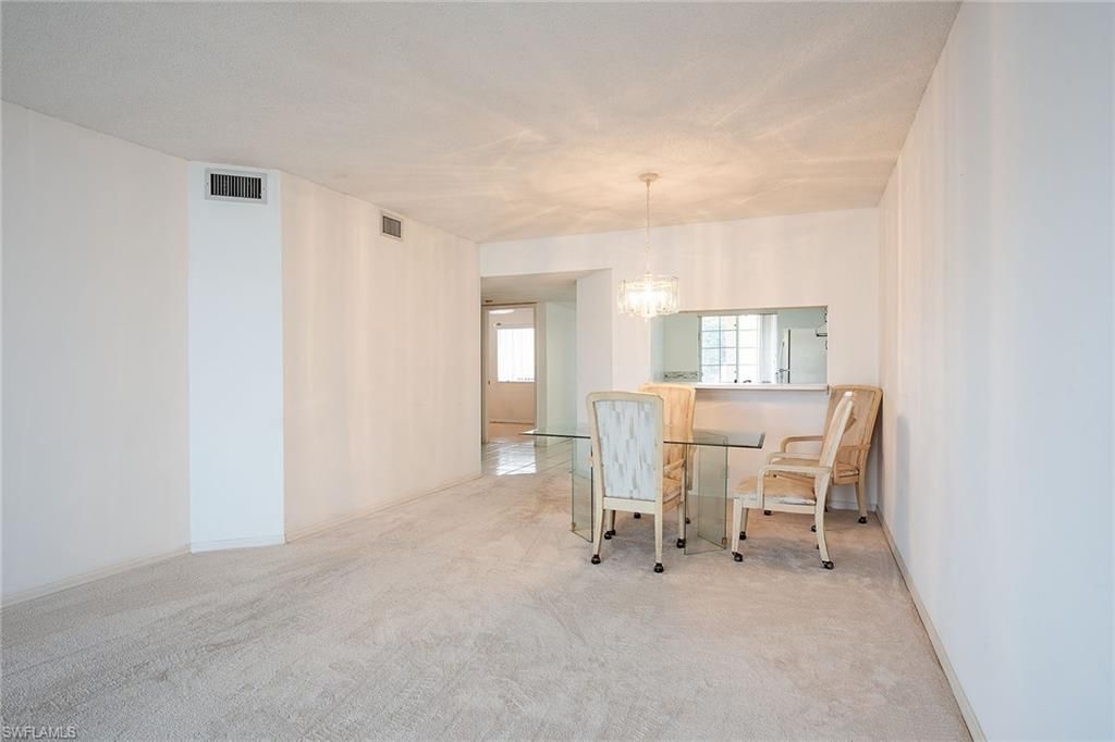 7800 Emerald Cir, Unit B102, Naples, FL 34109 Photo