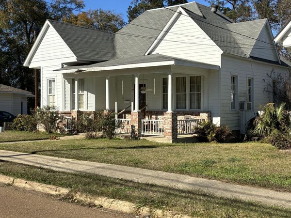 536 W Chickasaw Street, Brookhaven, MS 39601