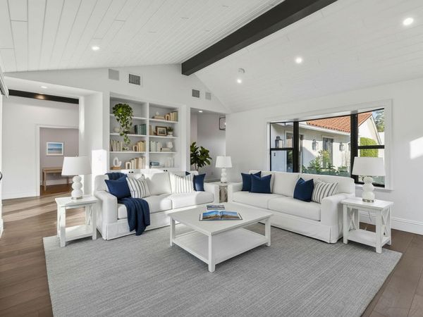 105 W Tarpon Lane, Jupiter, FL 33477