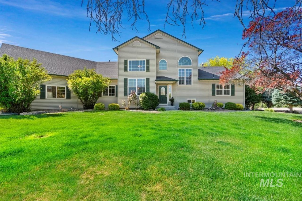 408 Hill Rd S, Melba, ID 83641 Main Photo