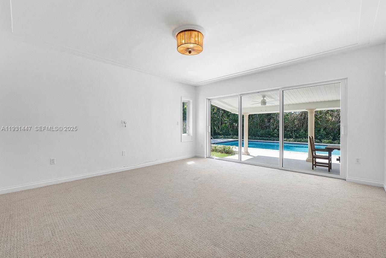 6820 Granada Blvd, Coral Gables, FL 33146 Photo