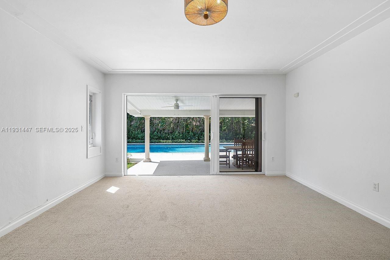 6820 Granada Blvd, Coral Gables, FL 33146 Photo