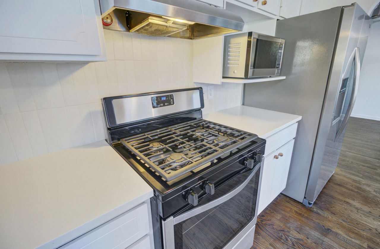 4808 Churchill Road Photo 12