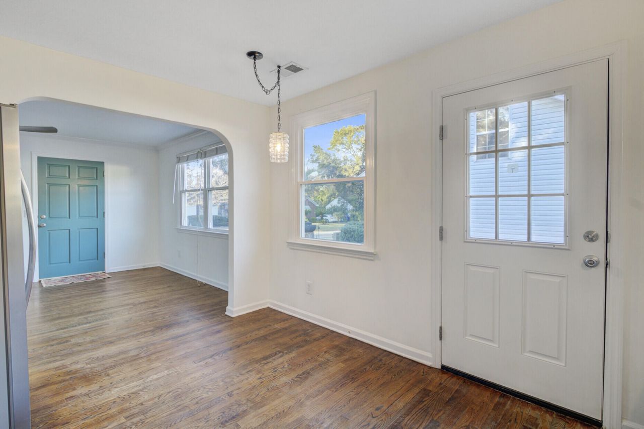 4808 Churchill Road Photo 15