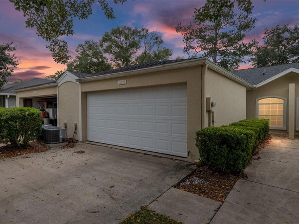 6245 NW 106TH PLACE, ALACHUA, FL 32615