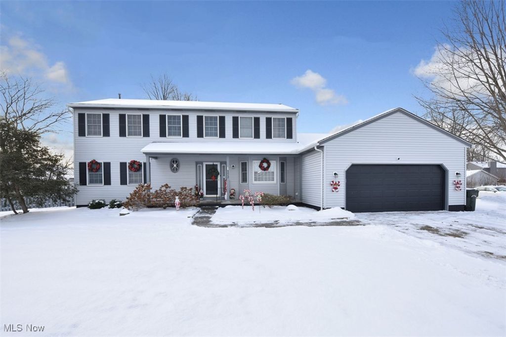 172 Loyola Drive, Elyria, OH 44035 Main Photo