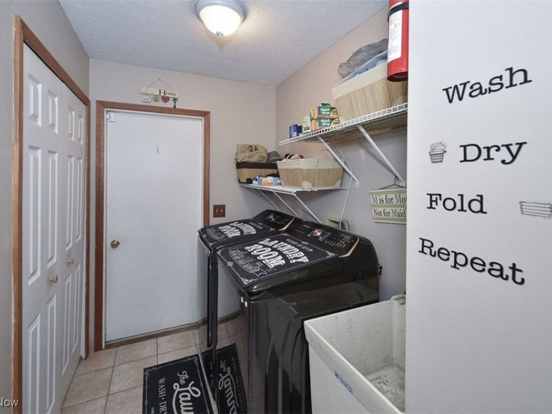 172 Loyola Drive, Elyria, OH 44035 Photo 19