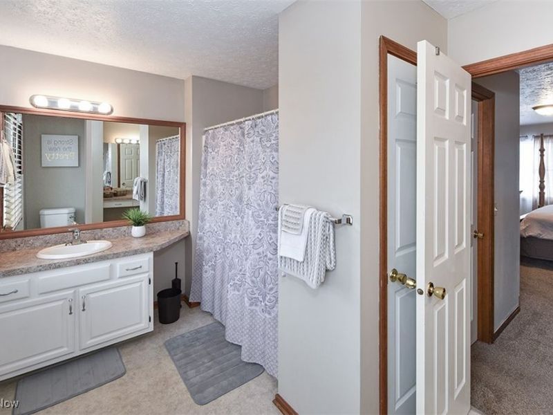 172 Loyola Drive, Elyria, OH 44035 Photo 31