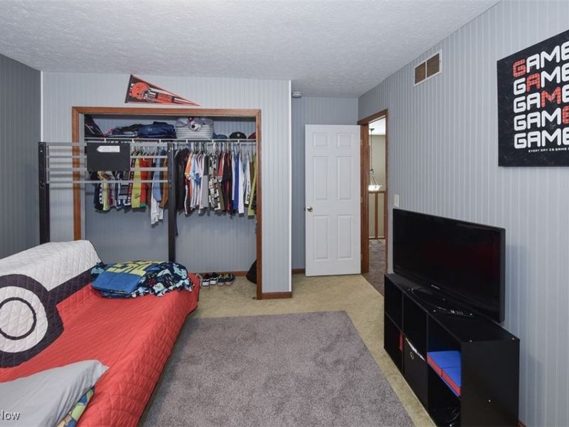 172 Loyola Drive, Elyria, OH 44035 Photo 37