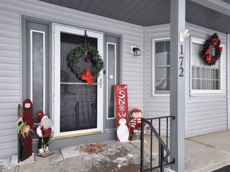 172 Loyola Drive, Elyria, OH 44035 Photo 5