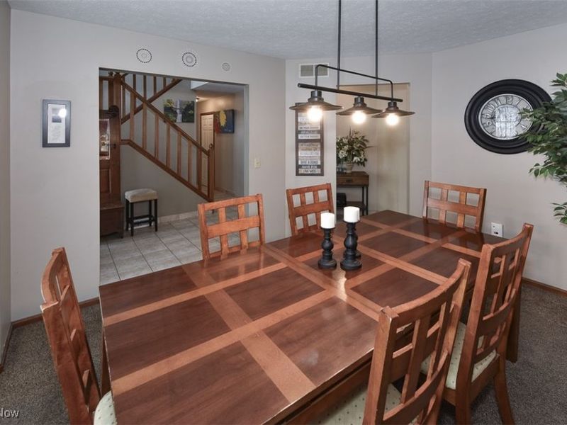 172 Loyola Drive, Elyria, OH 44035 Photo 8