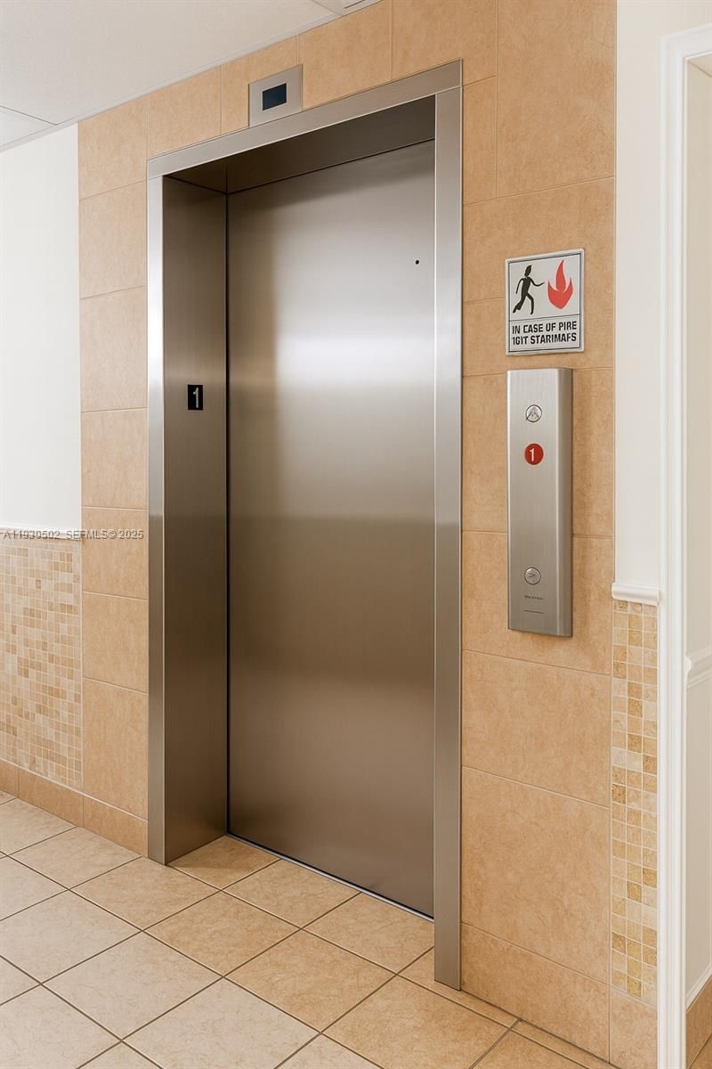 4705 NW 7th St, Unit 106-7, Miami, FL 33126 Photo