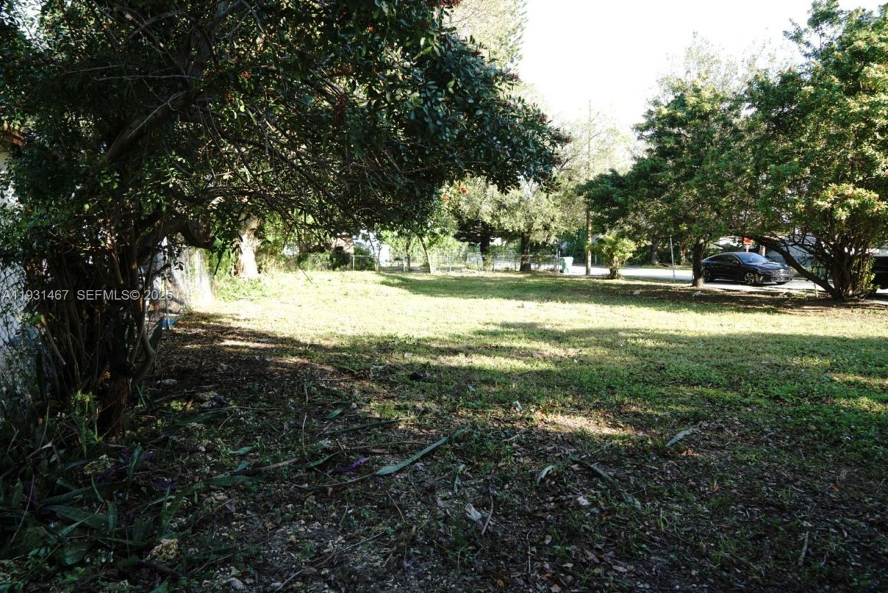 801 NW 80th St, Miami, FL 33150 Photo